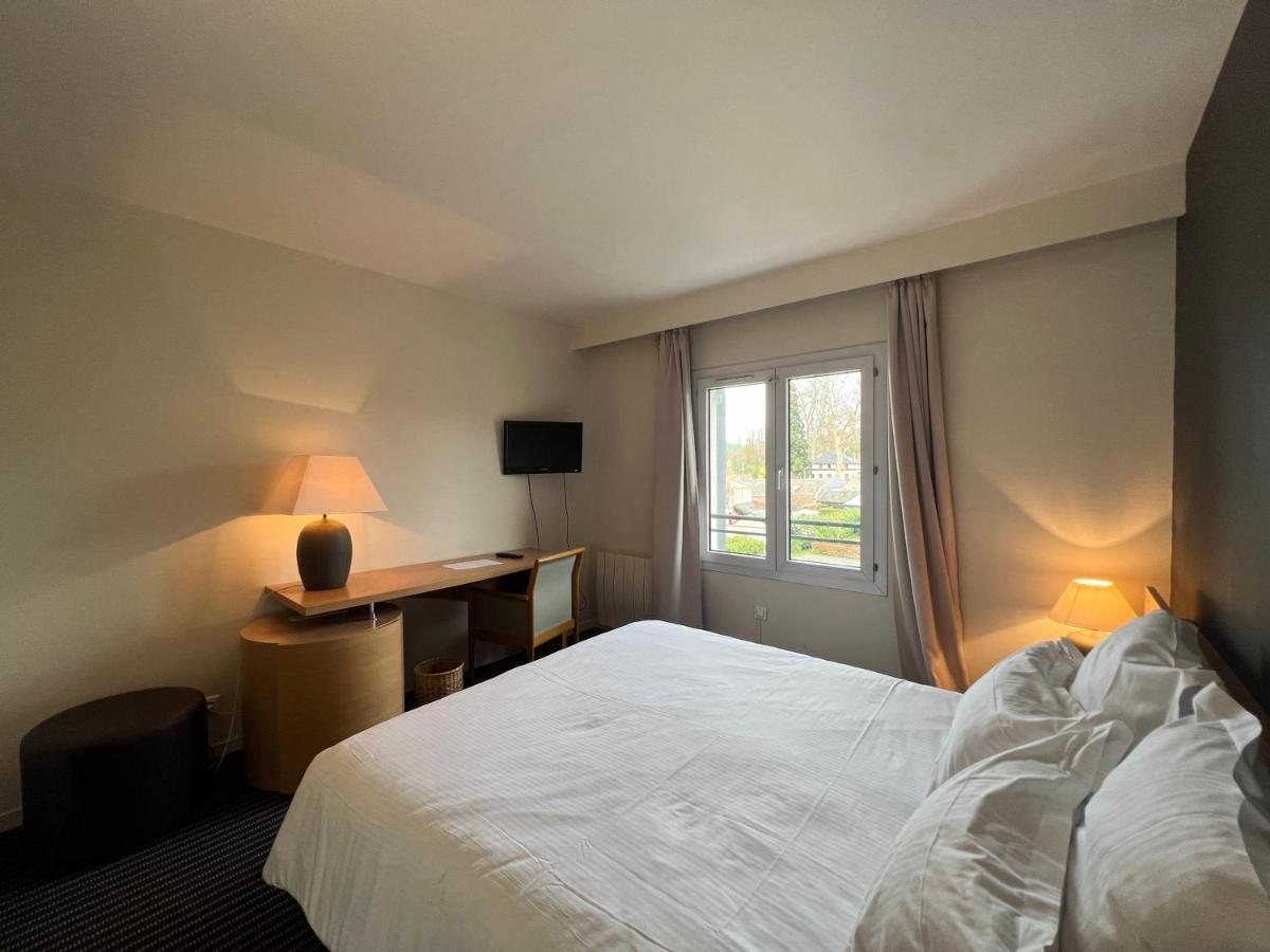 Le Pre Saint Germain Hotel Louviers Exterior foto